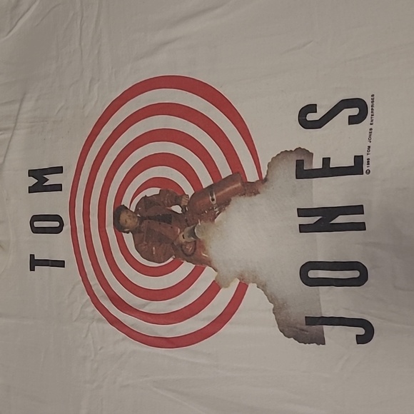 Vintage Tom Jones Tour T-shirt - Picture 2 of 6